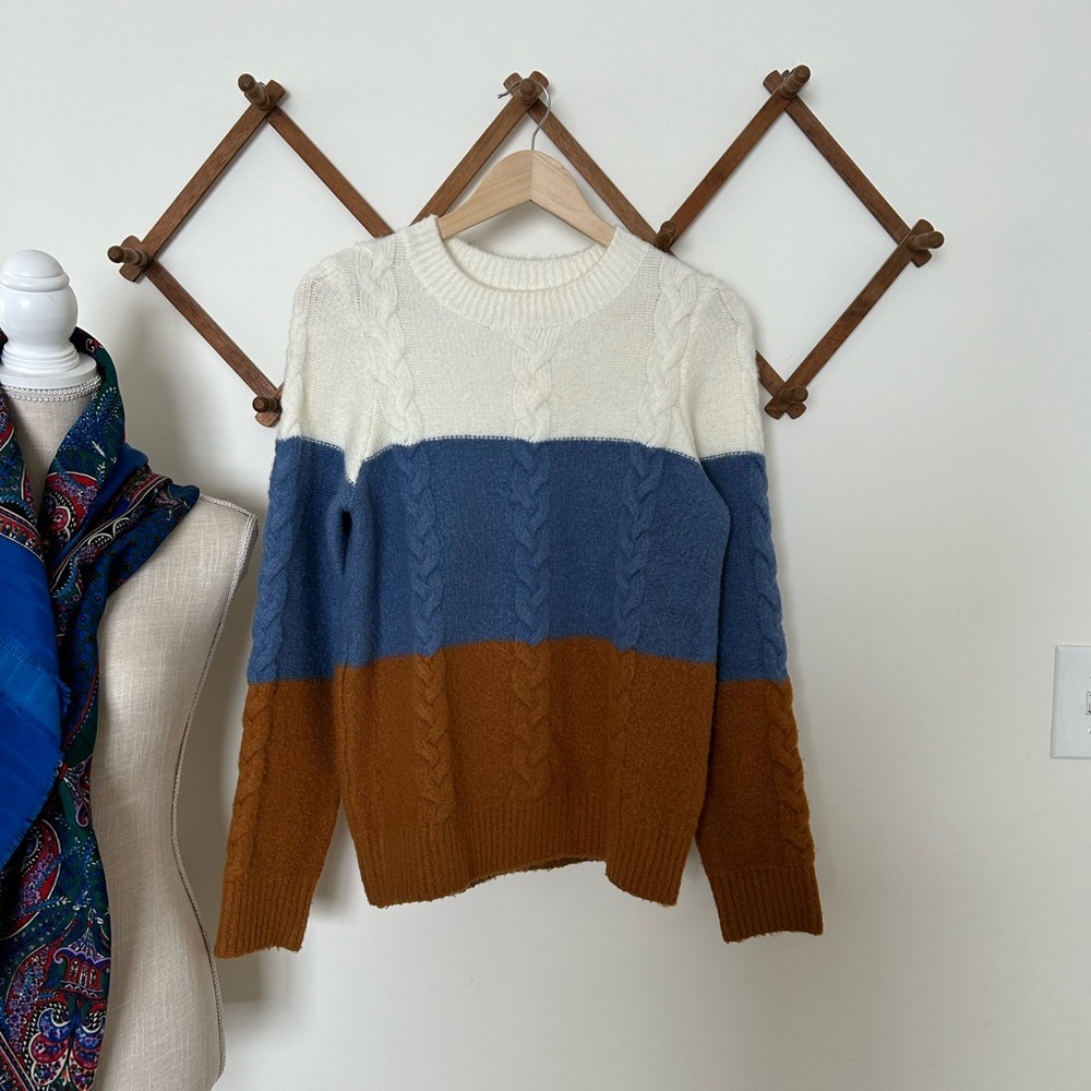 💫Anthropologie | Moth Color block Sweater
